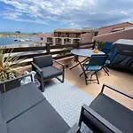 Sur La Marina Vue Panoramique *
